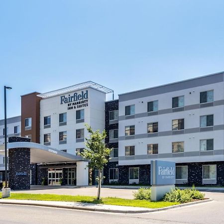 Fairfield Inn & Suites Minneapolis North Brooklyn Center Bagian luar foto