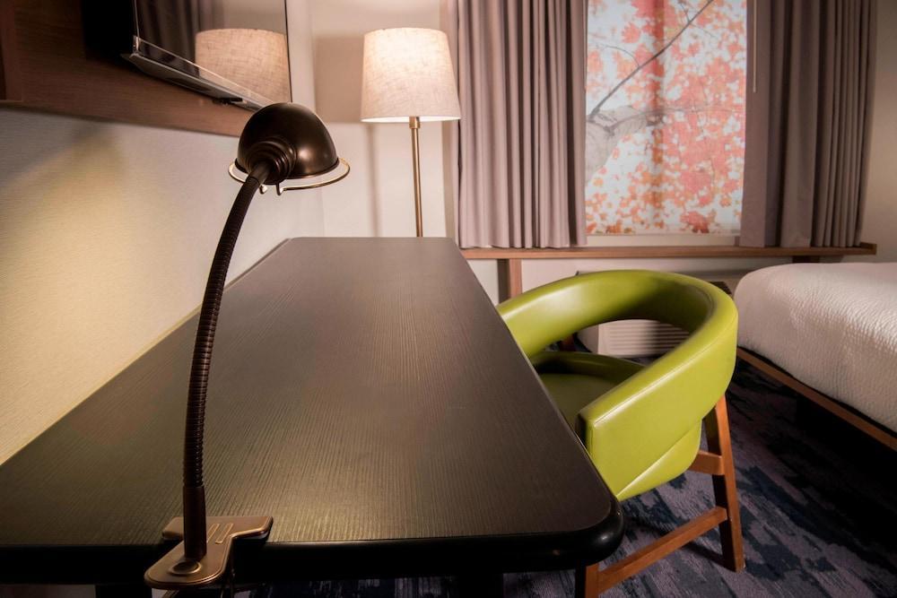 Fairfield Inn & Suites Minneapolis North Brooklyn Center Bagian luar foto