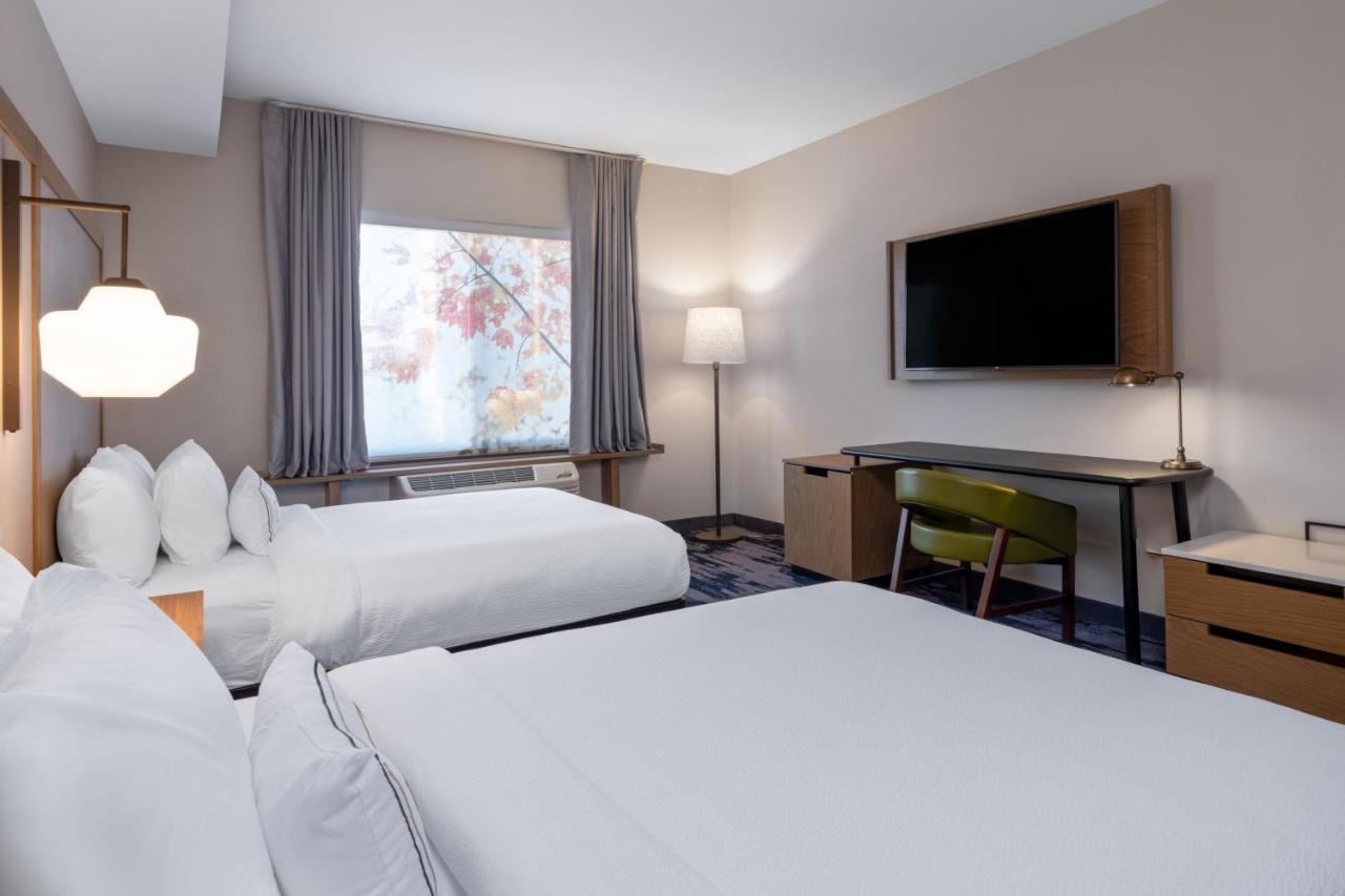 Fairfield Inn & Suites Minneapolis North Brooklyn Center Bagian luar foto