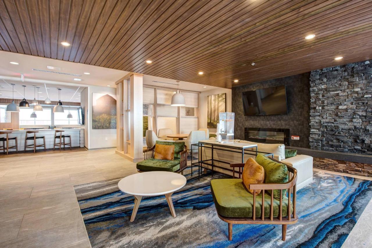 Fairfield Inn & Suites Minneapolis North Brooklyn Center Bagian luar foto